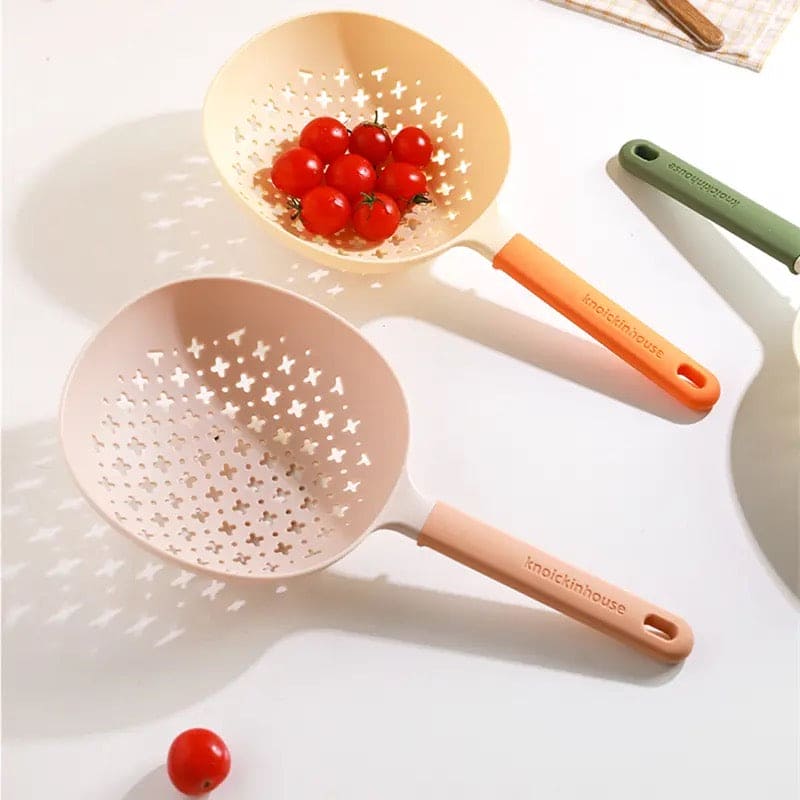 Hollow Soup Spoon, Large Leaky Spoon Filter, Silicone Portable Straining Noodle Spoon, Household Dumpling Filtering Drain Scoop, Heat Resistant Boiled Noodles Leaky Net Cooking Utensils Tool, Simple Scoop Baking Filtering Handle Spoon Hollow Soup Spoon, Large Leaky Spoon Filter, Silicone Portable Straining Noodle Spoon, Household Dumpling Filtering Drain Scoop, Heat Resistant Boiled Noodles Leaky Net Cooking Utensils Tool, Simple Scoop Baking Filtering Handle Spoon